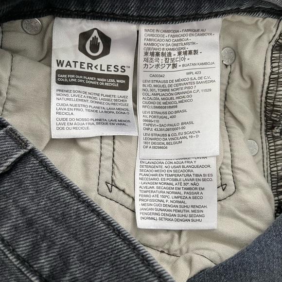 Levi’s 501 S/ Washed black/ Skinny jeans/ Button up fly/ Size 26 - Picture 8 of 16